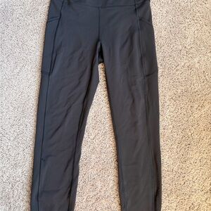 Black lululemon Leggings with pockets-8